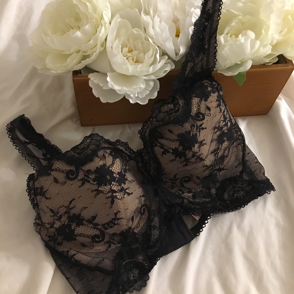 Victoria’s Secret bra